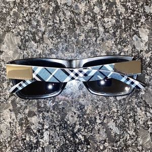 VINTAGE BURBERRY sunglasses